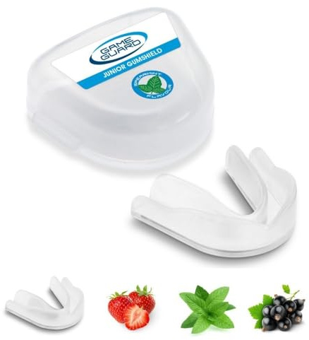 GAME GUARD Sports Mouthguard – Easy Fit Boil & Bite Gum Shield for Kids/Junior (Age 8+) – Mouth Guard for Rugby, Hockey, GAA – Ideal for Schools and Clubs (Mint Flavour - Clear)