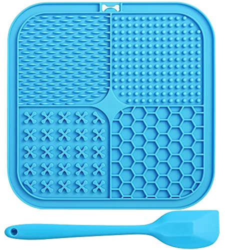 PKQTOP Lick Mat for Dogs, Dog Licking Pad, BPA-Free Lick Pad, Lick Mat, Slow Feeder with 1 Piece Silicone Spatula, Dog Lick Mat for Dog Bathing, Training, Grooming & Claw Care (20 cm x 20 cm, Blue)