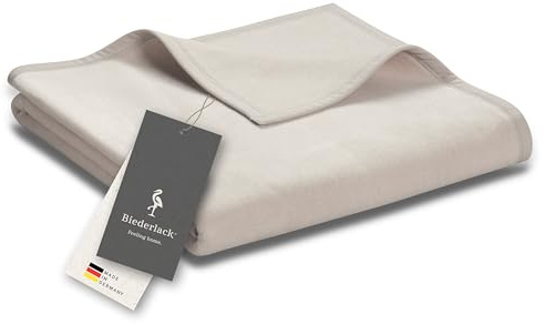 biederlack® flauschig-weiche Kuscheldecke aus Baumwolle und Polyacryl I Made in Germany I Öko-Tex I nachhaltig produzierte Sofadecke I einfarbige Wohndecke Cotton Uni - Silber I Decke in 150x200 cm