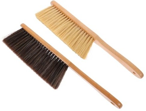 TOPBATHY 2 cepillos de polvo con mango de madera, cepillo multiusos para barrer la cama con cerdas suaves, ideal para limpiar cama, sofá, muebles