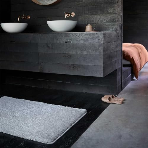 WECONhome Basics Badteppich, Badematte, kuscheliger Flauschiger weicher Flor, rutschfest und waschbar, Joris (70 x 120 cm, hellgrau)