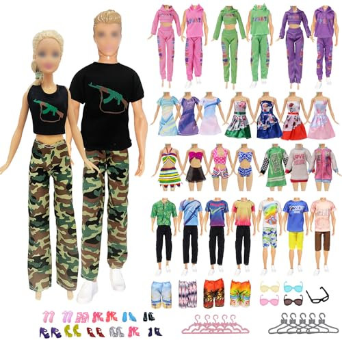 52 Stück Kleidung und Zubehör für Puppen, Enthält 7 Anzüge, 4 Badeanzüge, 2 Röcke, 1 Hoodie, 26 Schuhe, 12 Accessoires Zufälliger Stil für 11.5 Zoll Jungen Puppen