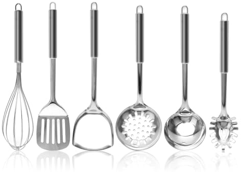 Uppsättning av 6 köksredskap i rostfritt stål, inklusive en perforerad spatel med hängande handtag, en wokspatel, en snittspatel och en soppskopa. Köksredskap.