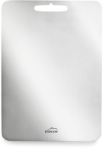 Lacor - 60770 - Tabla de Cortar Acero Inoxidable 18/10, 20 x 30 x 2,5 cm, Reversible, Higiénica, Alta Resistencia al Corte y al Calor, con Orificio para Colgar