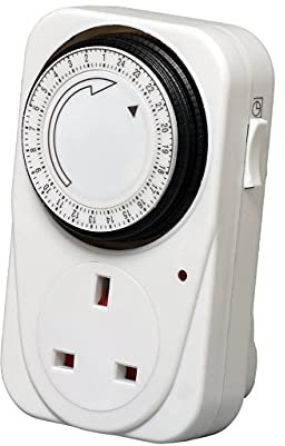 Mr. Gadget's Solutions 24 Hour Plug-In Mechanical Timer 16a Grounded Plug Timer Switch Socket UK 240v