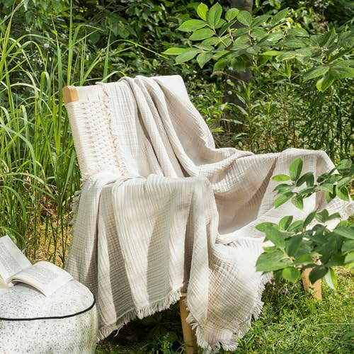 MooMee 100% Cotton Muslin Blanket, Fringed 4-Layer Gauze Bed Couch Throw