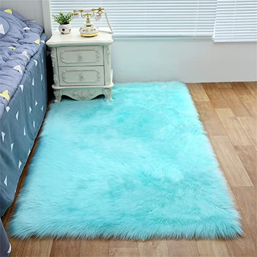 Tomifine Faux Lammfell Schaffell Teppich Super Weich Kunstfell Teppiche Dicker Flauschig Teppich Bettvorleger Sofa Matte (60x90 cm,Blau)