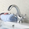 UHCPVHQQQ Grifo de baño vintage cromado, grifo de lavabo de baño mezclador con manija cruzada doble, grifo de lavabo de latón baño, grifo de tocador vintage mezclador frío y caliente