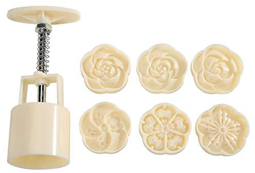 prosperveilUK 3D Mondkuchen Form 50g mit 6 Ausstechformen Mooncake Mould Press Briefmarken Dekoration 3D Blumen Stempel Mondkuchen Dekor Form Runde Mondkuchenform Tools zum Backen DIY Cookie