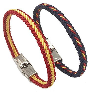 Förpackning med två flätade armband i Spanien (marinblå + flagga)