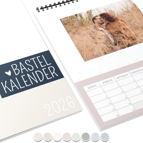 Fotokalender 2026 zum selbstgestalten (Bastelkalender 2026 im A4 Format) - DIY Kalender zum selber gestalten von Januar bis Dezember mit Ferienübersicht - Ideal als Geschenk - Herz