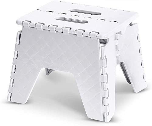 HTUK Heavy Duty Folding Step Stool with Handle, Anti-Slip Surface, White, 29 x 22 x 27 cm