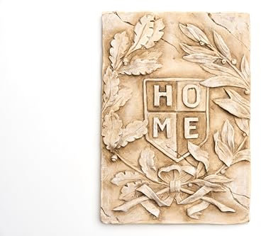 Decorazione da parete, scultura murale 3d, bassorilievo, altorilievo, scultura da parete, GROWART, blocco di memoria con la parola HOME circondata da foglie di quercia e ulivo 18,5x27x3cm