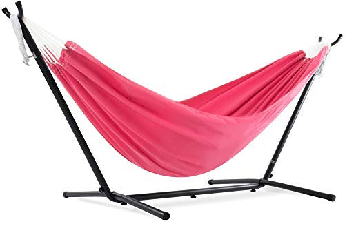 Vivere Doppel-Hängematte aus Polyester mit platzsparendem Stahlständer und Premium-Tragetasche, 204 kg Kapazität (Hot Pink)