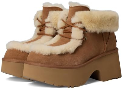 UGG Esmee Lace Up Komfortschuhe
