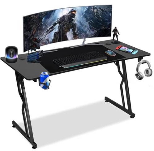 Jaxguom Scrivania Gaming 140 x 60cm, Tavolo Gaming Ergonomica, Postazione Gamer con Superficie in Fibra di Carbonio, Scrivania per Computer con Porta Tazza e Gancio per Cuffie, Nero