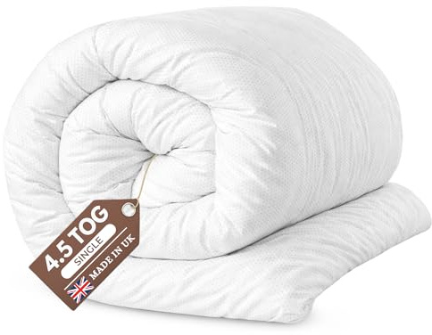 Quality Beddings Single Duvet 4.5 Tog | Breathable Cool Summer Duvets for Hot Night | Anti-allergy Duvet with Hollowfibre Filling | Hypoallergenic Made in UK Single Quilt (130x200cm)