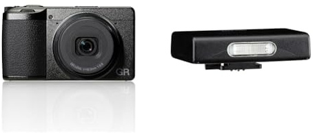 Ricoh GR IV avec Flash