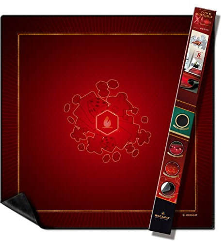 WOGAMAT Grand Tapis de Jeu Neoprene XL Rouge 92 x 92 cm pour Jeux de Cartes, Jeux de Dés, Jeux de Société - Néoprène Silencieux, épais, Lavable et antidérapant. Finition Luxe. Tapis multijeux