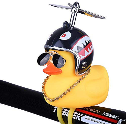 BSGP Décorations originales , adorable figurine de petit canard jaune avec casque requin, accessoires décoratifs pour intérieur de voiture, vélos, motos, cadeau pour enfants