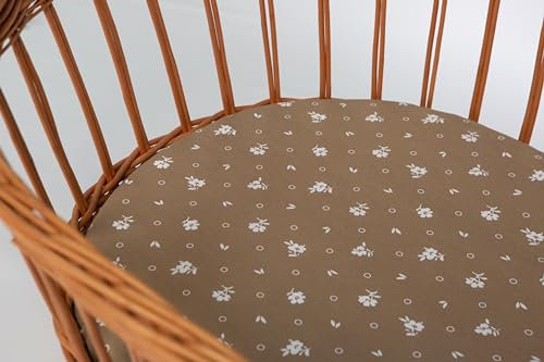 Mionido Spannbettlaken für Stubenwagen & Kinderwagen, Doppelpack 75 x 40 cm, Landhaus Muster braun-weiß, Matratzen-Bezug 75x40 für ovale Matratze, 100% Baumwolle,100% in Deutschland gefertigt