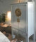OPIUM OUTLET Asiatischer Hochzeitsschrank, chinesische Hoch-Kommode, orientalischer Schrank, grau, Vintage-Stil, Antik-Optik
