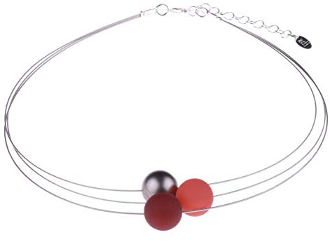 Adi Modeschmuck Polariskette “Alice”, leichter 3-strängiger Halsreif aus 14mm Polarisperlen und einer metallic lackierten Akzentperle, handgefertigt in Berlin. (Puderrot, Bordeaux, dunkles Silber)