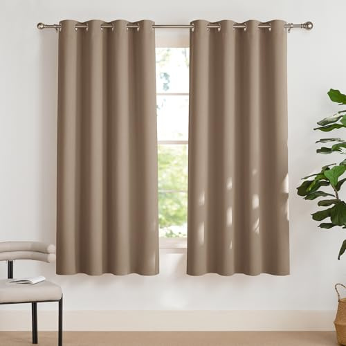 PONY DANCE Rideau Thermique à Oeillets - Rideaux de Fenêtre Occultants Draperies Prêt à Poser Tissu Solid pour Enfants Uni Lumineux Bloquer, 132 x 158 cm, Cappuccino, 2 PCs