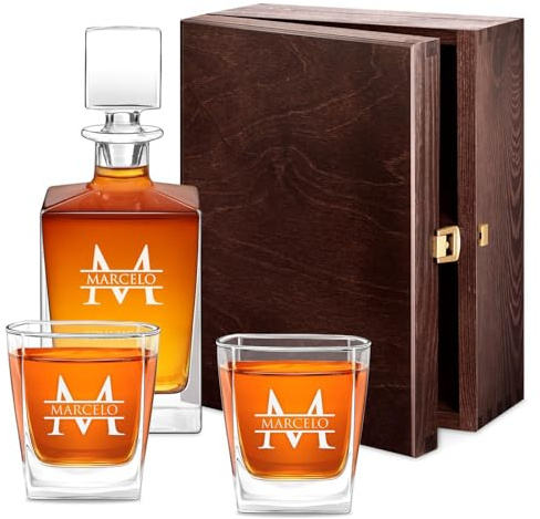 Maverton Whiskey Dekanter 810 ml + 2/4 / 6er Whisky Gläser Set mit Gravur - personalisiertes Whisky Karaffe Set für Männer - Glas Karaffe mit Gläsern für Whiskygenießer - Initiale