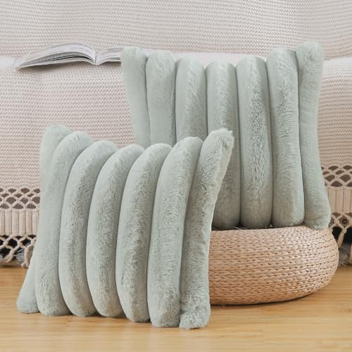 Madizz Lot de 2 Housses de Coussin en Peluche en Fausse Fourrure Housse de Coussin décorative Douce à Rayures moelleuses pour Coussin de Chambre à Coucher de canapé Gris 45 x 45 cm