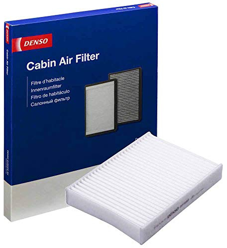 DENSO kombinationshyttfilter DCF585P: Pollenfilter i flera lager blockerar föroreningar och lukter. OE-kvalitet, bred fordonstäckning - för ren luft och mer komfort i bilen.