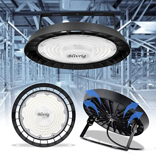 Blivrig 100W LED Lampada da Officina UFO interno esterno 6500K Bianco Freddo con Staffa, 10000LM Lampadario Industriale a Sospensione IP65 Impermeabile, 144 LED Alto, per Magazzino, Fabbrica, Wharf