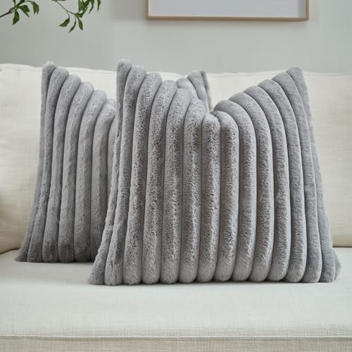 Ystyle Lot de 2 Housses de Coussin en Peluche en Fausse Fourrure 60x60, Housse de Coussin Décorative Douce à Rayures Moelleuses Élégantes Modernes, pour Maison Salon Chambre, Gris