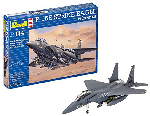 Revell RG3972 Modellbausatz Flugzeug 0.141666666666667 - F-15E Strike Eagle & Bombs im Maßstab 1:144, Level 4, originalgetreue Nachbildung mit vielen Details, 3972
