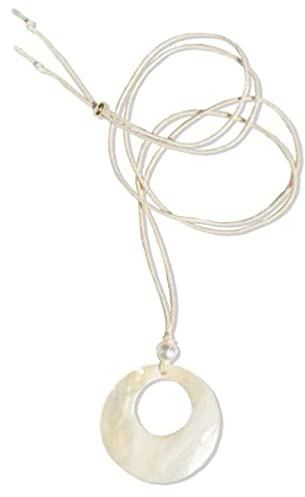 IOOOFU Fashion Shell Necklace Unique Nutural Round Pendant Clavicle Chain Birthday Valentines Day Ornament Hollow Round Choker