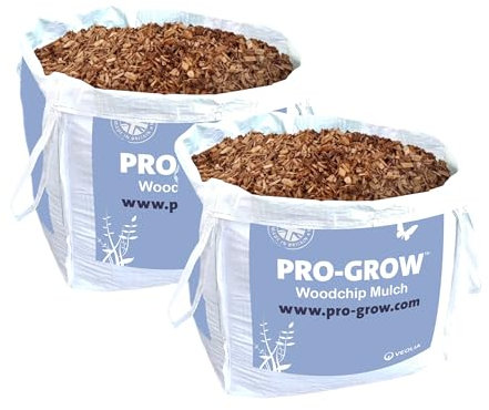 PRO-GROW 730L Woodchip Mulch Bulk Bag: Ideal to supress weeds, retain moisture and protect plant roots.
