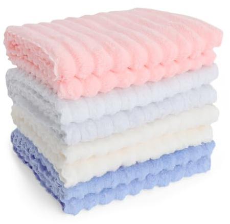 GZRXIOUS 4PCS Mantas para Perros y Gatos, Manta Lavable Impermeable y Antipelo Forro Coral Suave y Cálido, Multiuso para Sofá, Cama, Coche y Viaje, Colores Rosa Azul Gris Crema, Manta Viaje Mascotas