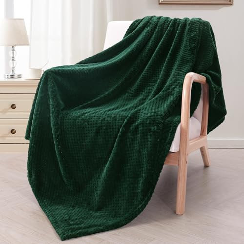 Exclusivo Mezcla Extra Large Fleece Throw Blanket, 127x178 CM Soft Jacquard Weave Waffle Pattern Throws for Sofa Settees, Forest Green