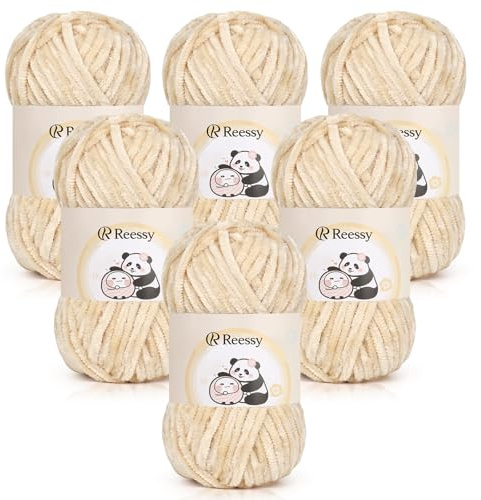 Reessy Chenille Yarn 600g(6×100g), Super Soft Fluffy Velvet Yarn Set, Thick Yarns Knitting Wool for Knitting and Crochet Amigurumi, Handbag, Blankets, DIY(Off-Withe)
