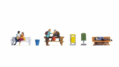 15238 Menschen auf Bänken