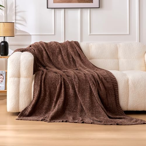 Amazon Basics Chunky Chenille Knit Microfiber Throw Blanket for Couch, Bed and Sofa, Soft and Warm Lightweight Jersey, 50×60, Brown