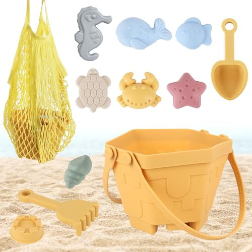 SKIKHN Giocattoli da Spiaggia in Silicone, 12 Pezzi Giocattolo della Spiaggia per i Bambini, Giocattoli da Spiaggia Set, con Secchiello, Stampi per Sabbia e Borsa a Rete, per Bambini Ragazzi Ragazze
