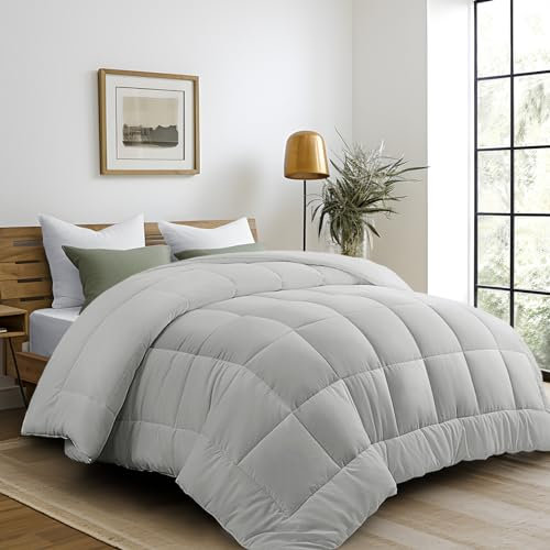 DUANDAUN Bettdecke 135 x 200cm 4 Jahreszeiten Bettdecke,Mikrofaser Steppdecke, Weiche und Bequeme Ganzjahresdecke, Deal für Allergiker, hellgrau