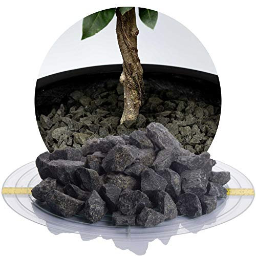 Schicker Mineral Basalt Ziersplitt anthrazit 16-22 mm 25 kg, Basaltsplitt aus Deutschland in verschiedenen Größen von 2-56 mm, Basaltbruch farbechter Naturstein ideal zur Garten-, Hof- & Weggestaltung