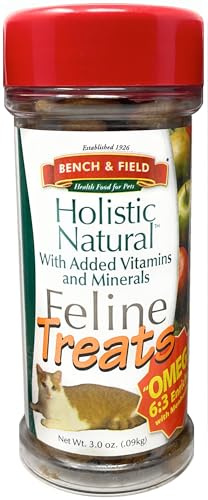 Bench & Field Holistic Natural Healthy Kitty Cat Treats | Crunchy Fish-Shaped Bites | Delicious Seafood Flavored Snack, 3-Ounce Bottle