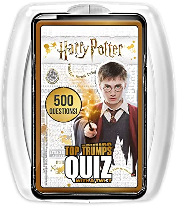 Top Trumps Quiz Harry Potter Trivia Game, 500 questions to test your knowledge and memory in the world of Hogwarts, spells, witches & wizards and Lord Voldemort, gift for ages 8 plus