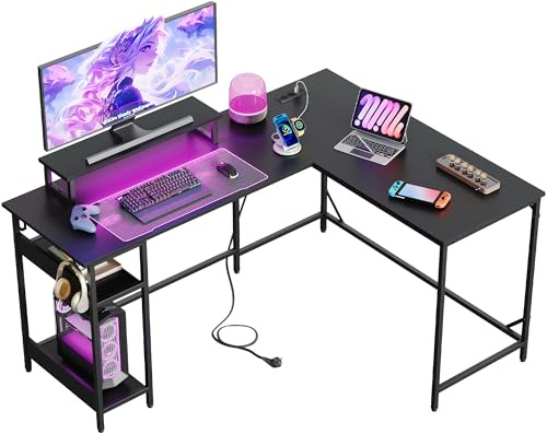 DEVAISE Escritorio en L de 152 cm con Tomas de Corriente, Escritorio de Computadora con Estantes Reversibles, Mesa de Estudio Moderna, Escritorio de Esquina con Luces LED para Oficina en Casa, Negro