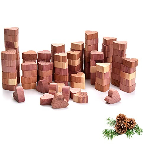 Yizhet Cedar Wood Moth Repellent, 100 Pcs Cedar Wood Hearts Anti Moth