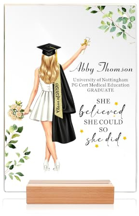 EDSG Personalised Graduation Gifts, Class of 2026 Decorations Acrylic Sign Plaque, Custom Name, Hair or Robe Color, Graduation Decorations 2026 Graduate Gifts for High School College Senior