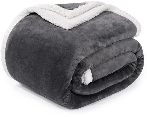 BEAUTEX Manta de Forro Polar Sherpa, Manta de Felpa de Franela Suave y esponjosa, cobija mullida y acogedora para sofá, Cama, sofá, Adultos (50 x 60 Pulgadas, Gris)